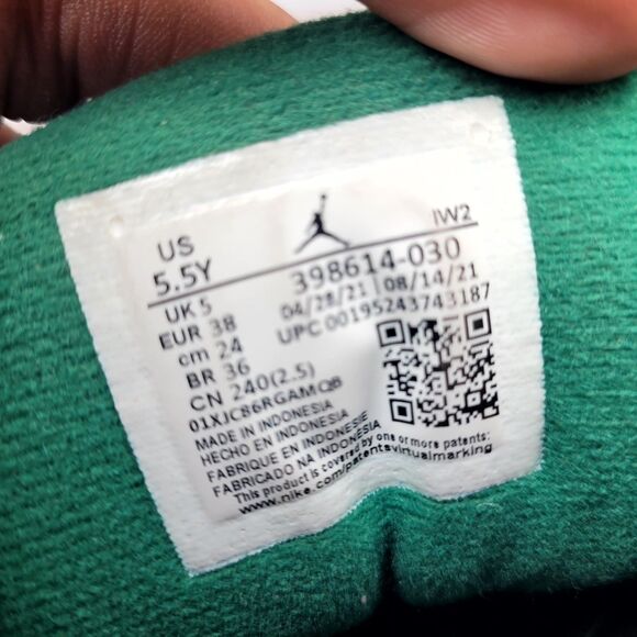 Jordan 3 Retro Pure Money Sneakers Kid's Size 5.5Y Black Low-Top Athletic Shoes - Picture 11 of 11